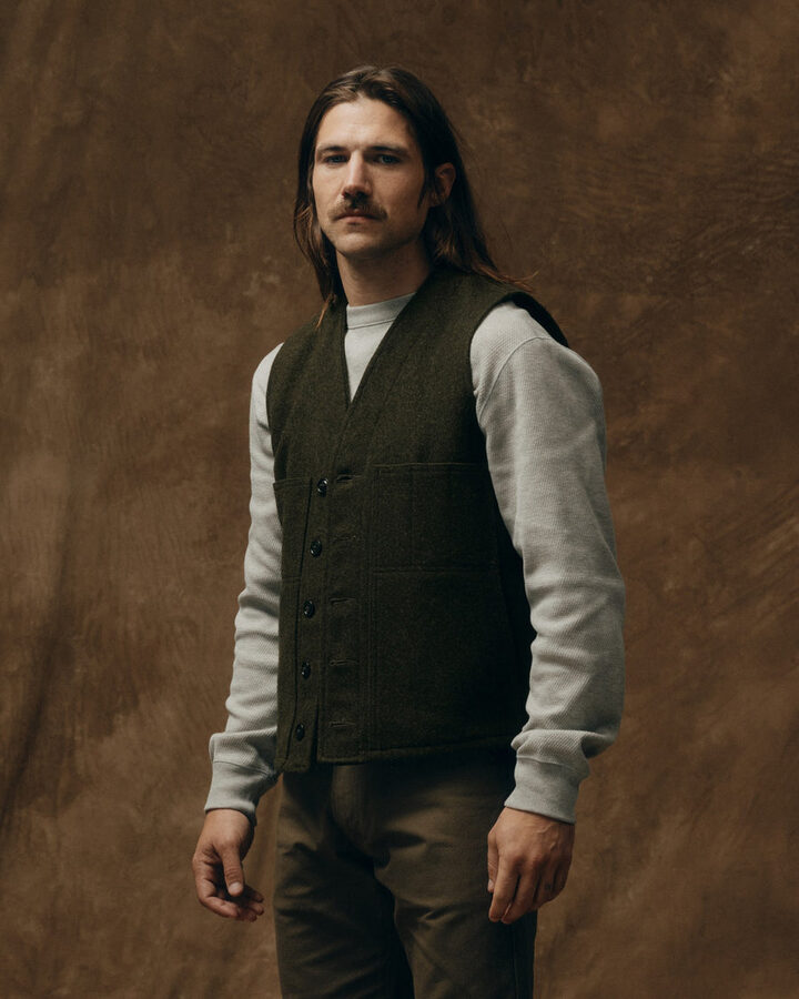Filson Mackinaw Wool Vest in Forest Green